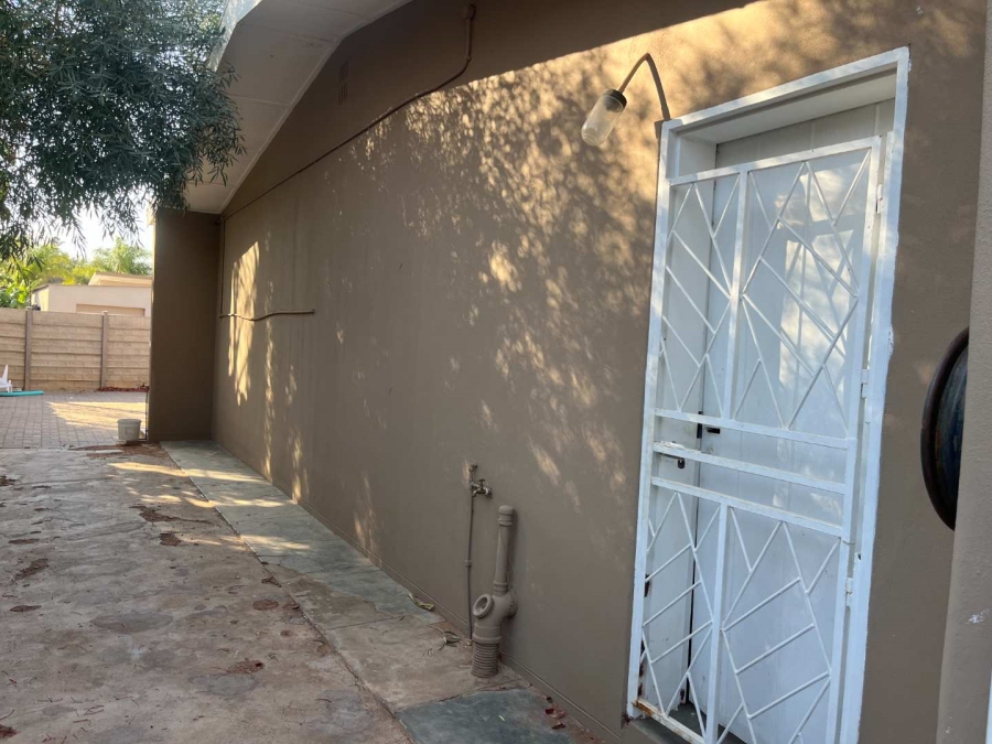 5 Bedroom Property for Sale in Oosterville Northern Cape